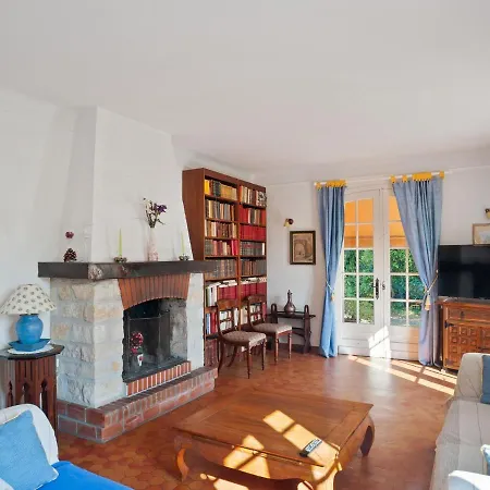 Superb With Private Garden In V Lines *
