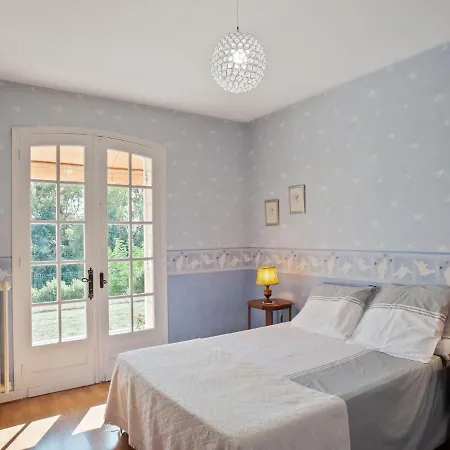 Superb With Private Garden In V Lines *